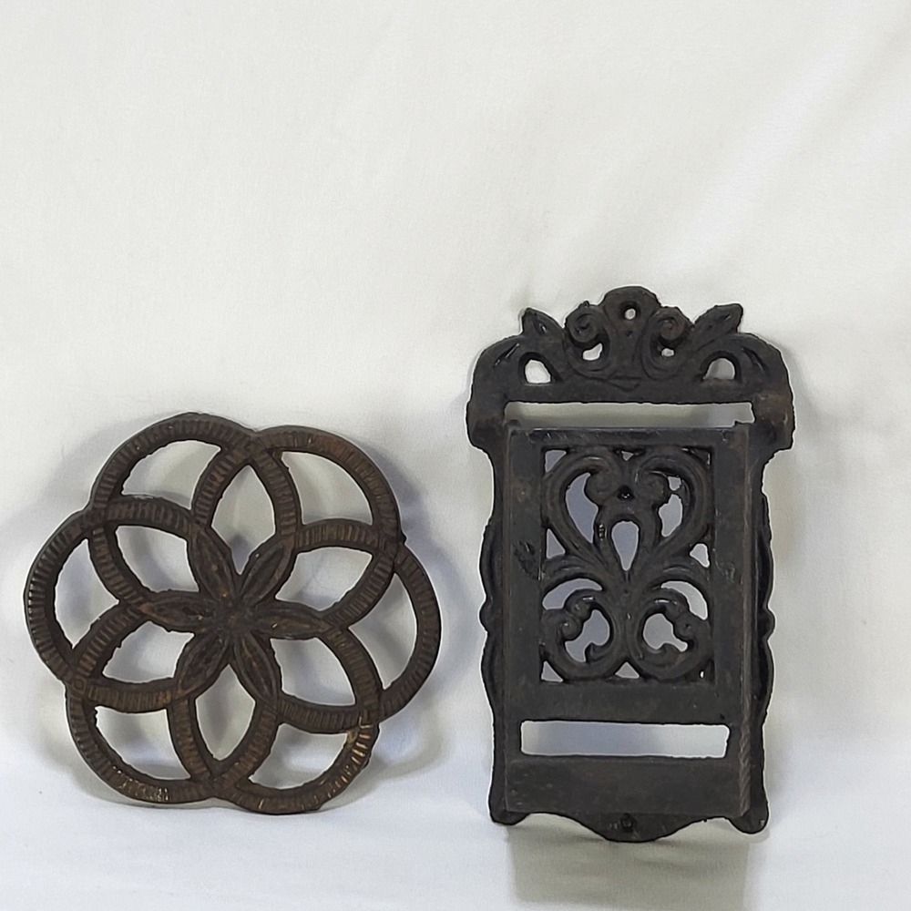 Vintage Cast Iron Wall Pocket and Geometric Floral Trivet Set Rustic Brown